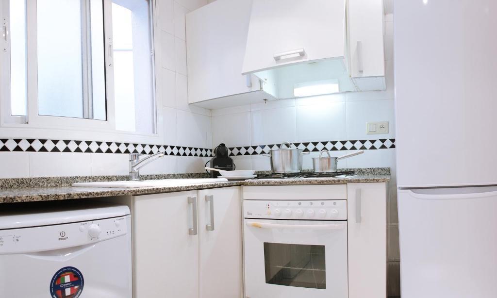 Alguera Apartments Napols Barcelona Værelse billede