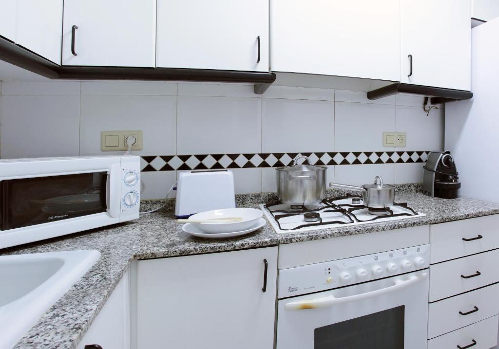 Alguera Apartments Napols Barcelona Værelse billede