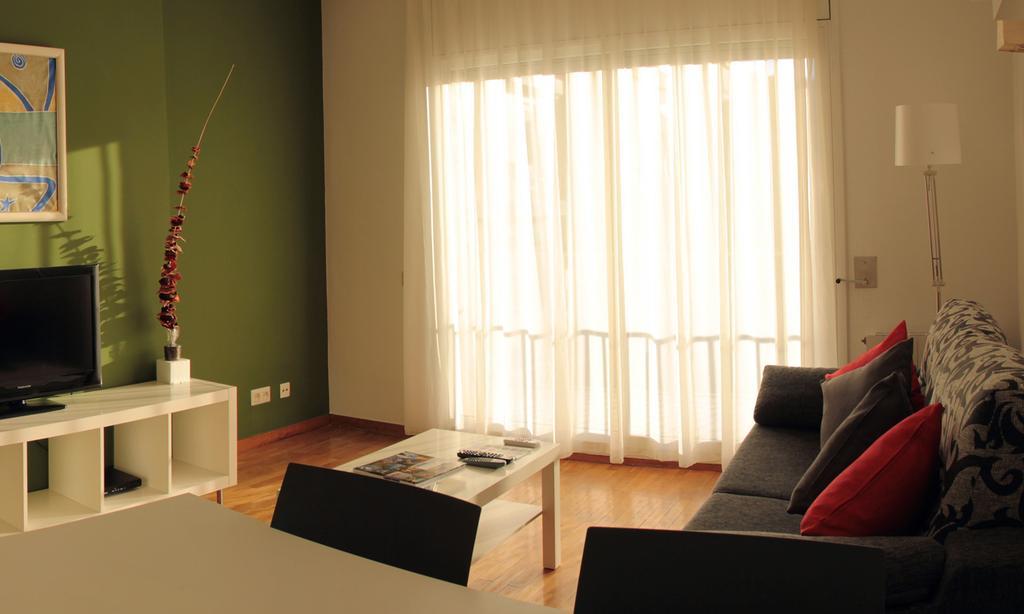 Alguera Apartments Napols Barcelona Værelse billede